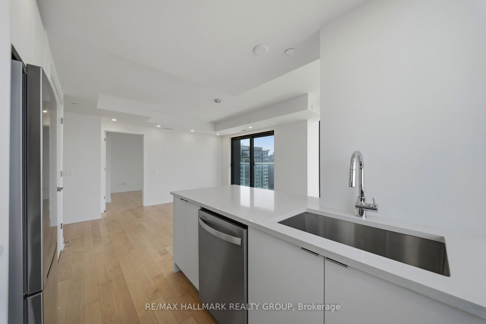 180 George Street, Unit 2202 - Photo 14