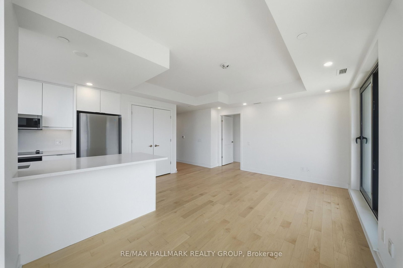 180 George Street, Unit 2202 - Photo 16