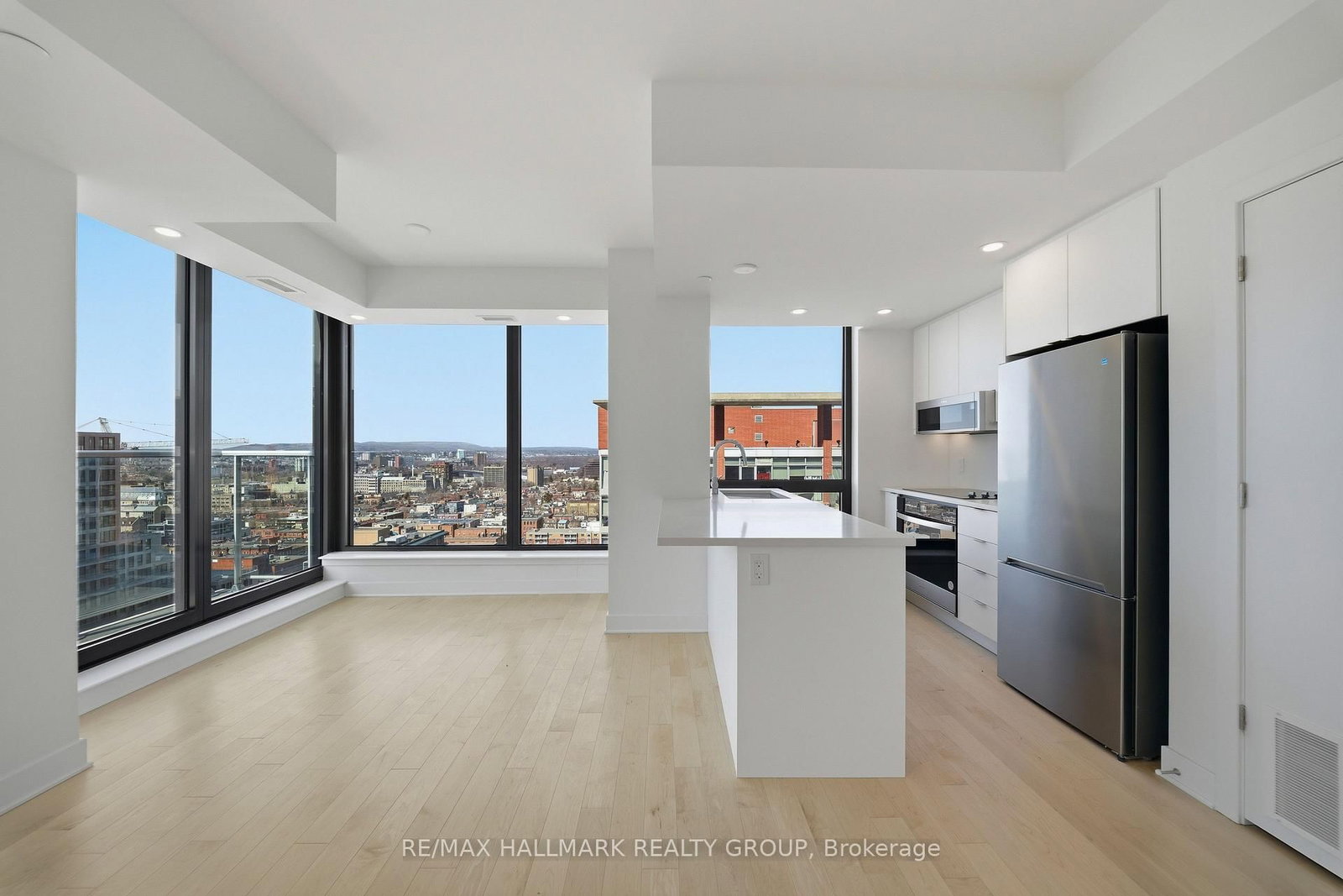 180 George Street, Unit 2202 - Photo 17