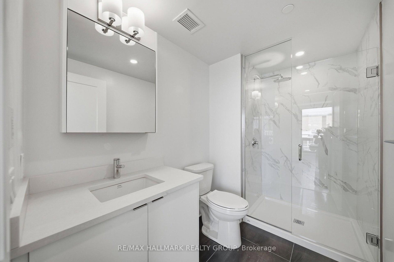 180 George Street, Unit 2202 - Photo 9