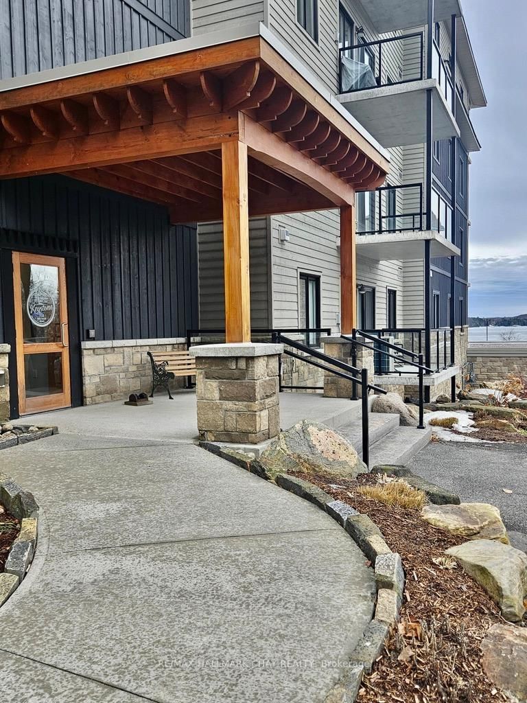 402 - 11B Salt Dock Rd, Parry Sound, P2A 3B6 | Image 2