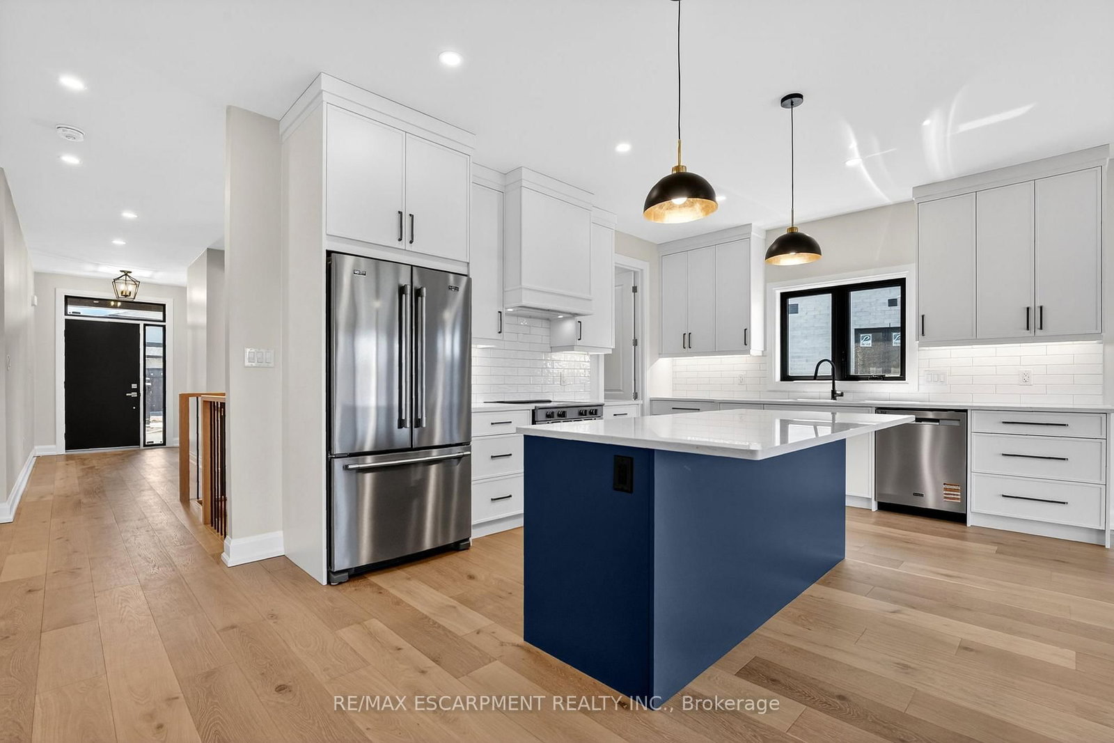 6192 Curlin Crescent • Niagara Falls, ON photo 9