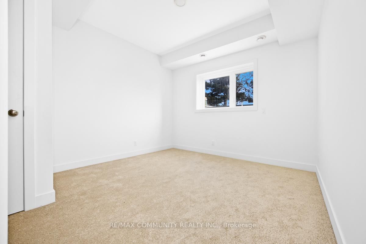 16 Melbourne Avenue, Unit 105B - Photo 11