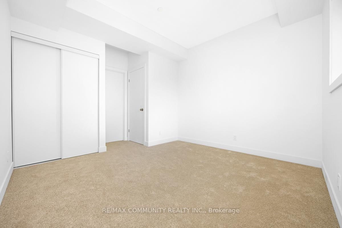 16 Melbourne Avenue, Unit 105B - Photo 12