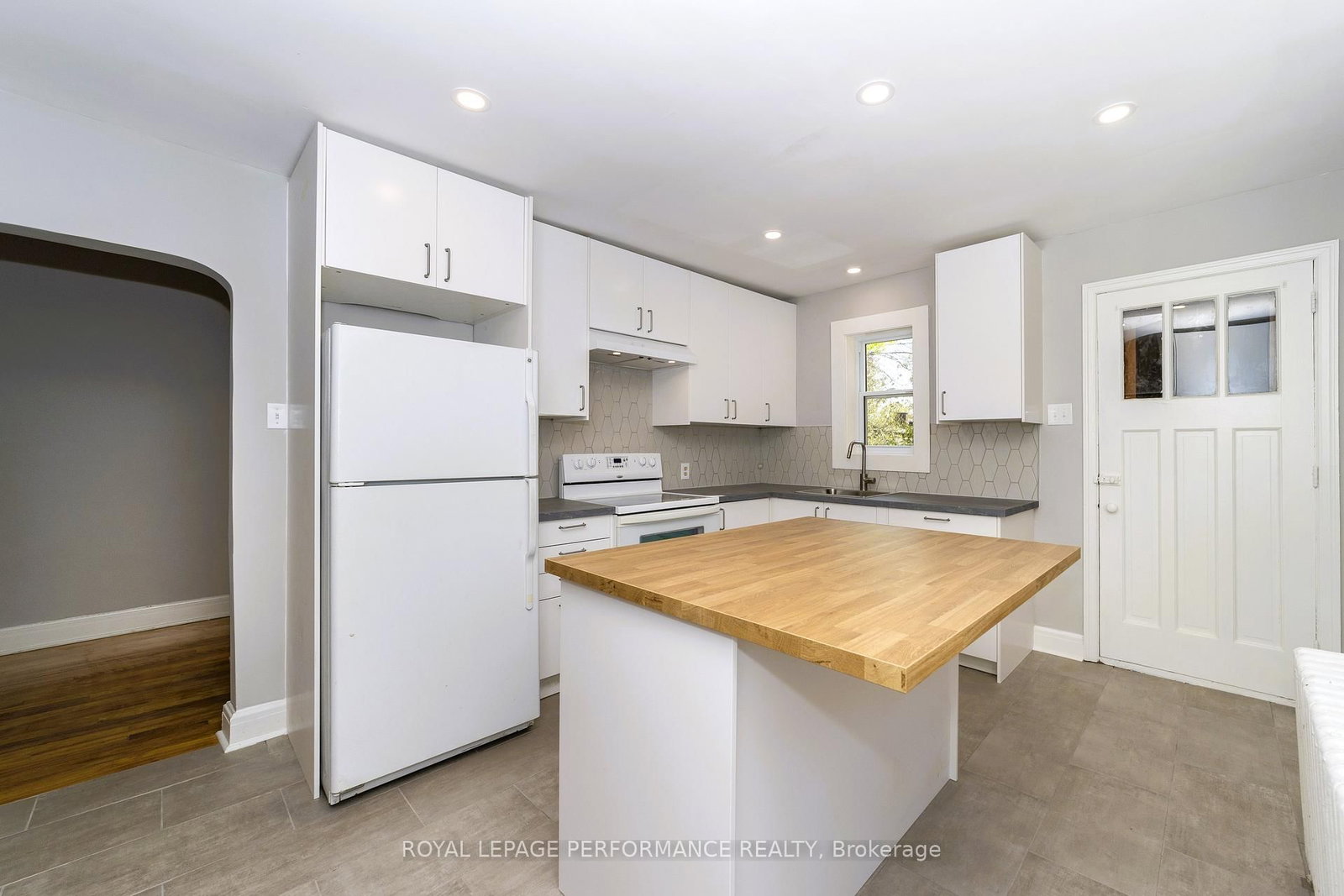 17 Springfield Road - Photo 22