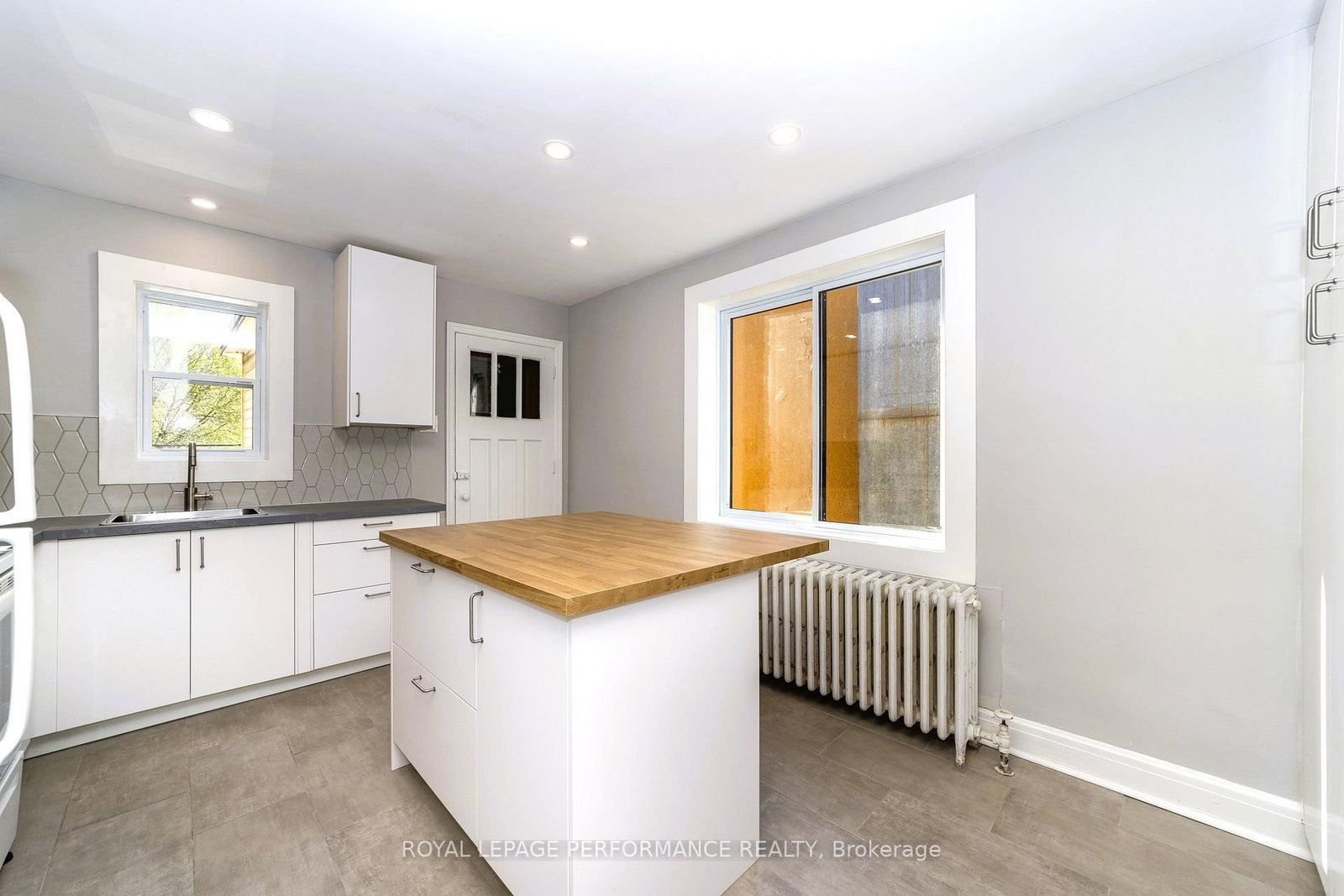 17 Springfield Road - Photo 24