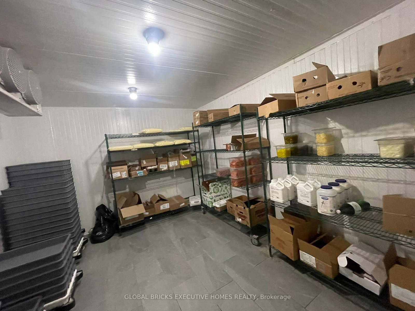 1060 Ontario Street - Photo 14