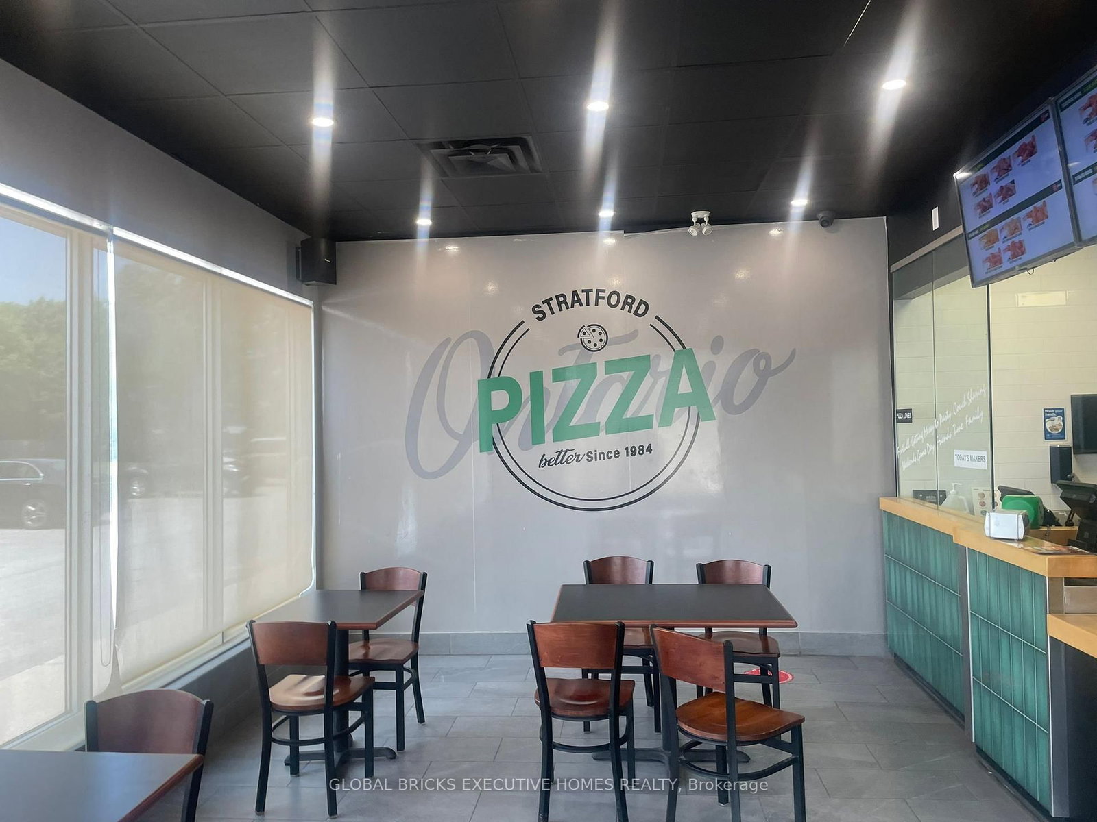 1060 Ontario Street - Photo 3