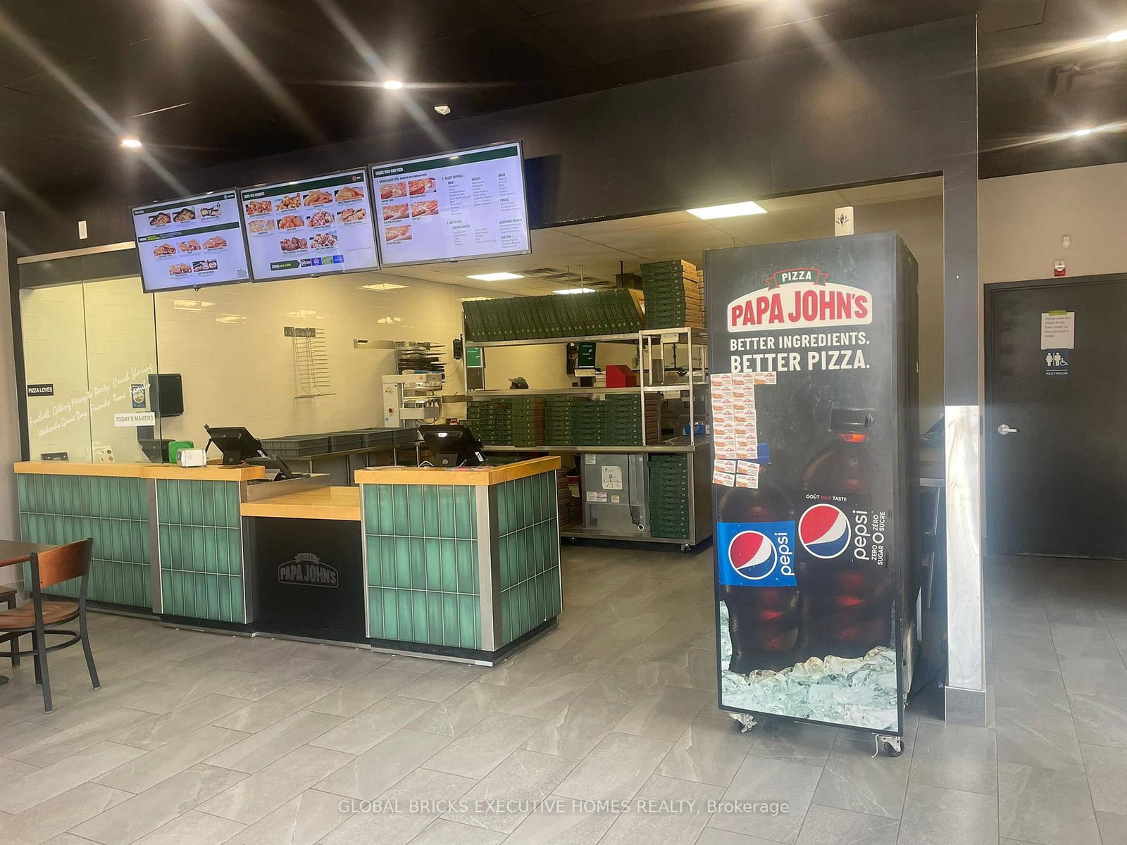 1060 Ontario Street - Photo 5