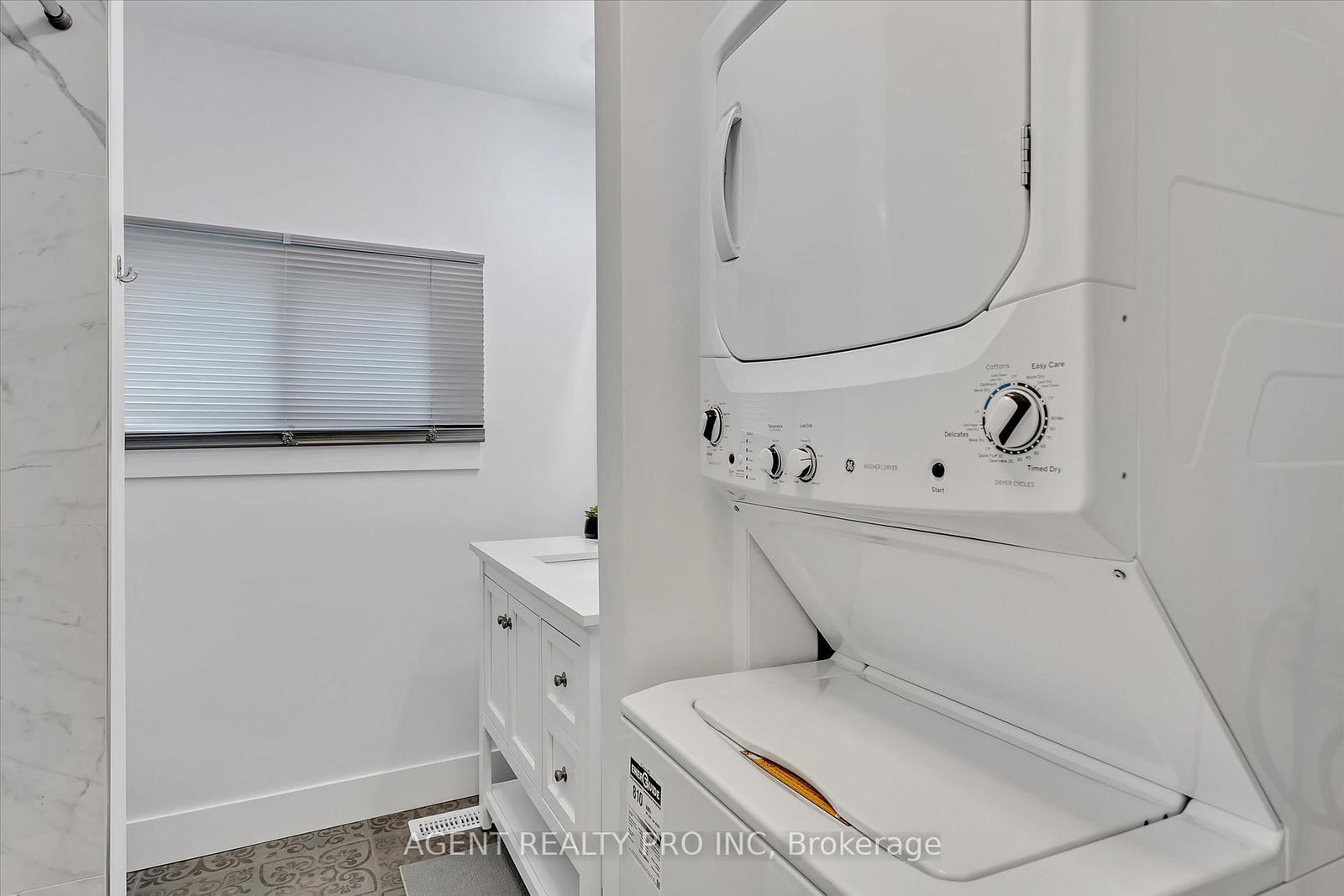 21 Oriole Road - Photo 22