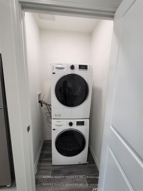 181 Elmira Road S, Unit 410 - Photo 6