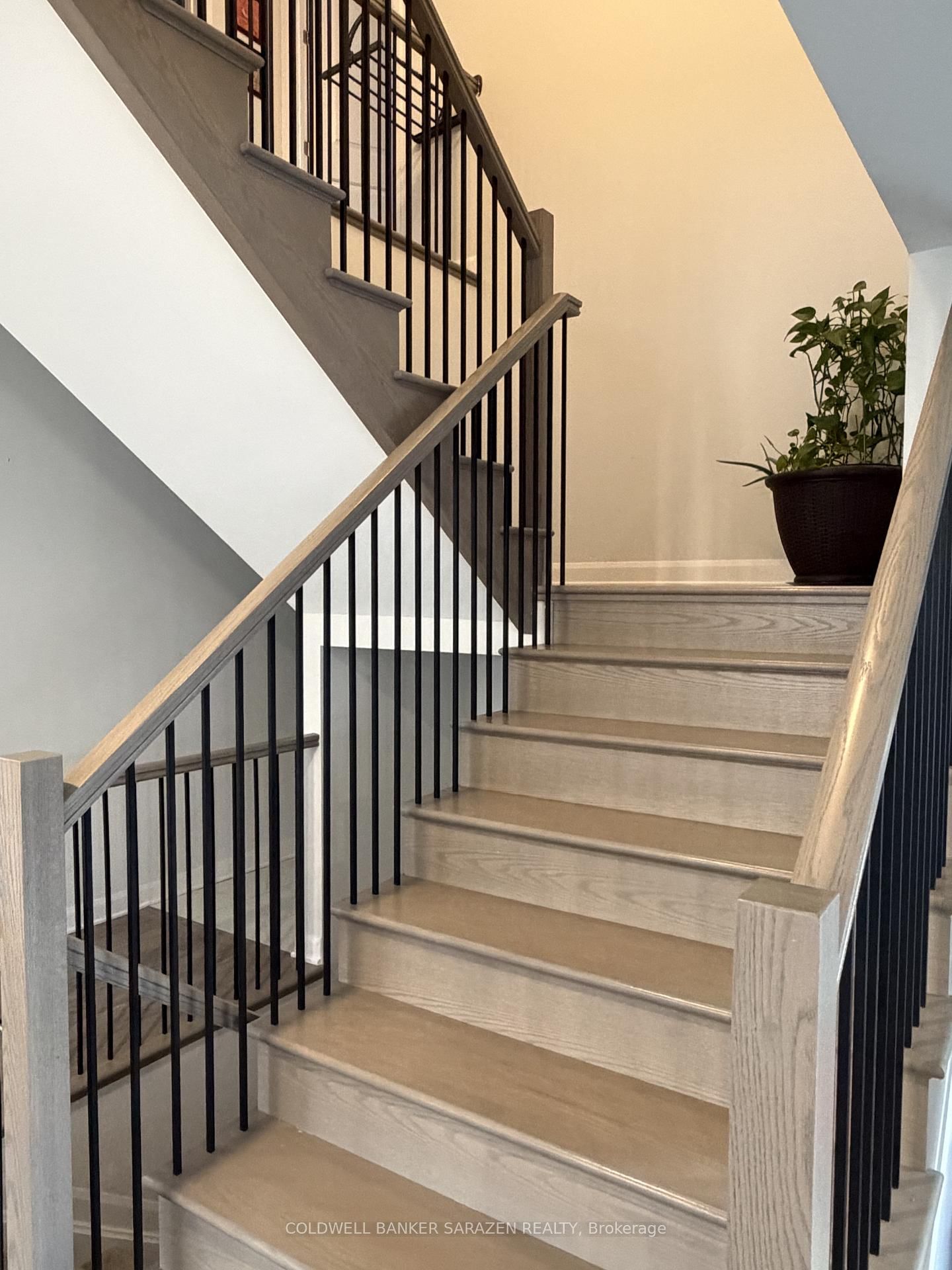 523 Anchor Circle W - Photo 15