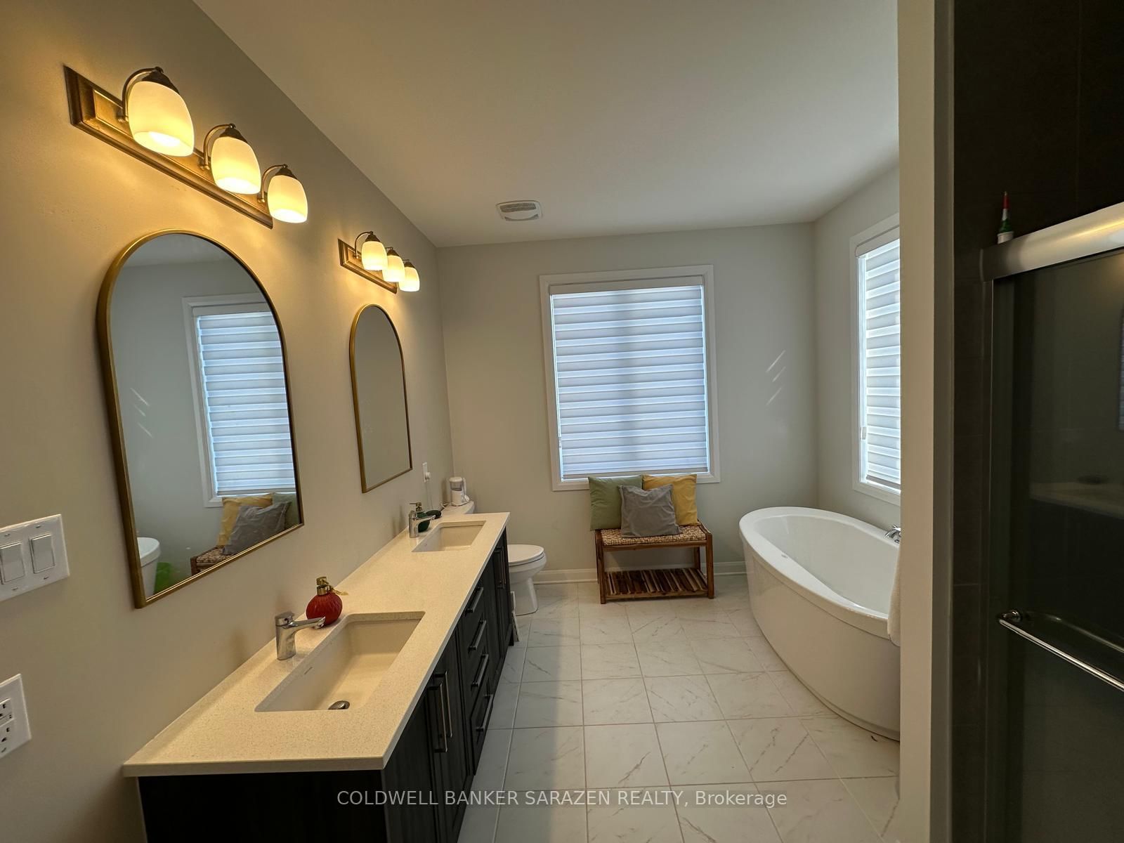 523 Anchor Circle W - Photo 17