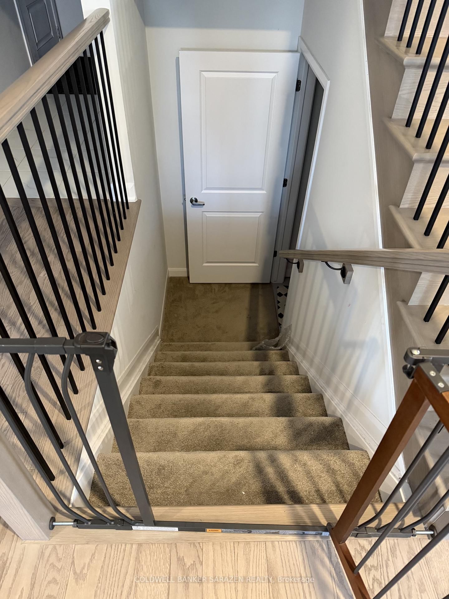 523 Anchor Circle W - Photo 26