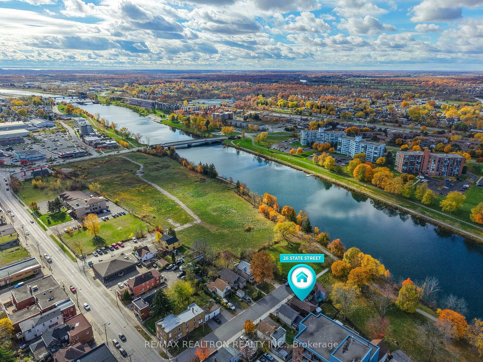 Detached House for sale at 26 State Street, Welland, Ontario, L3B 4K3 - Welland Downtown - MLS: X12985522