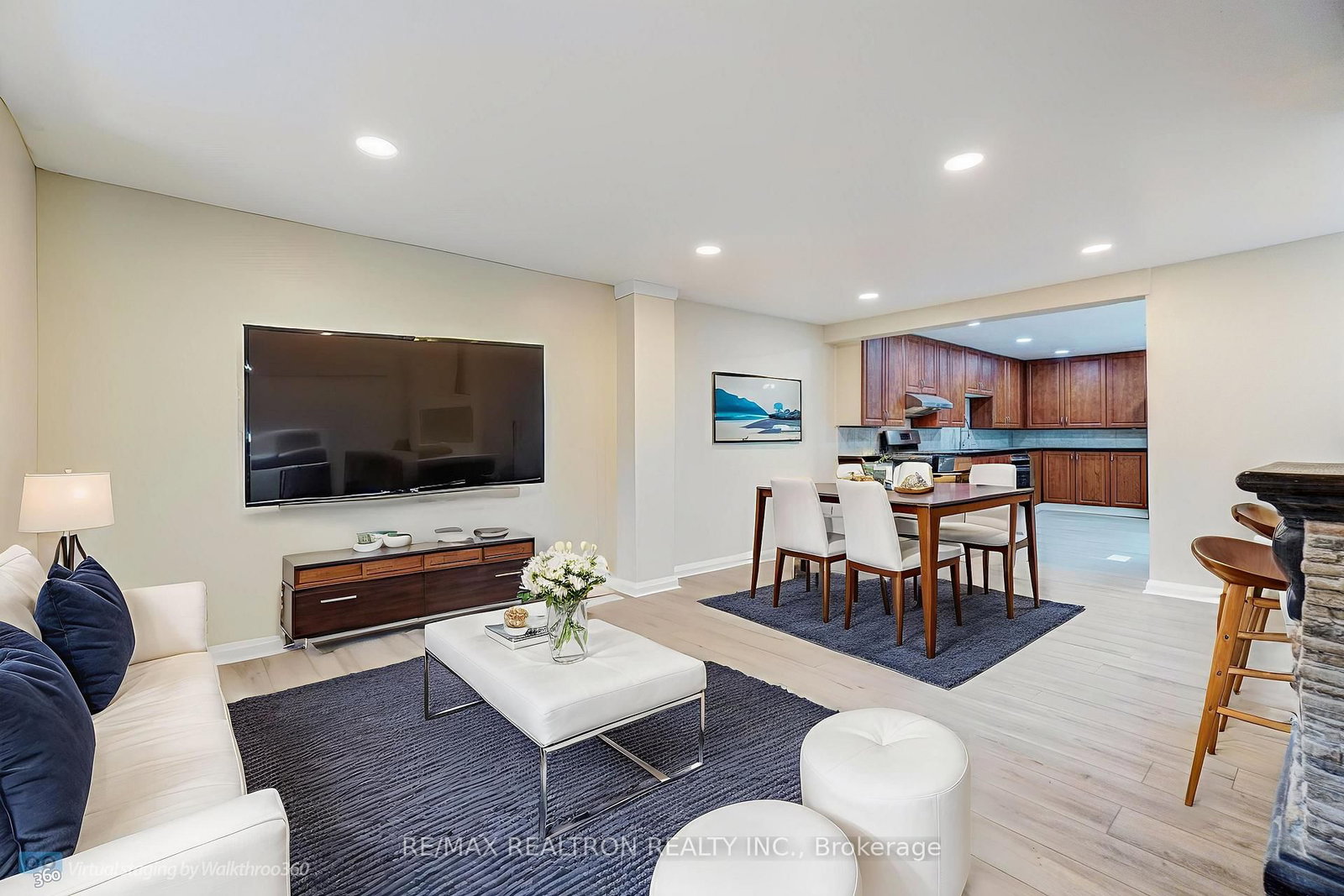 Detached House for sale at 26 State Street, Welland, Ontario, L3B 4K3 - Welland Downtown - MLS: X12985522