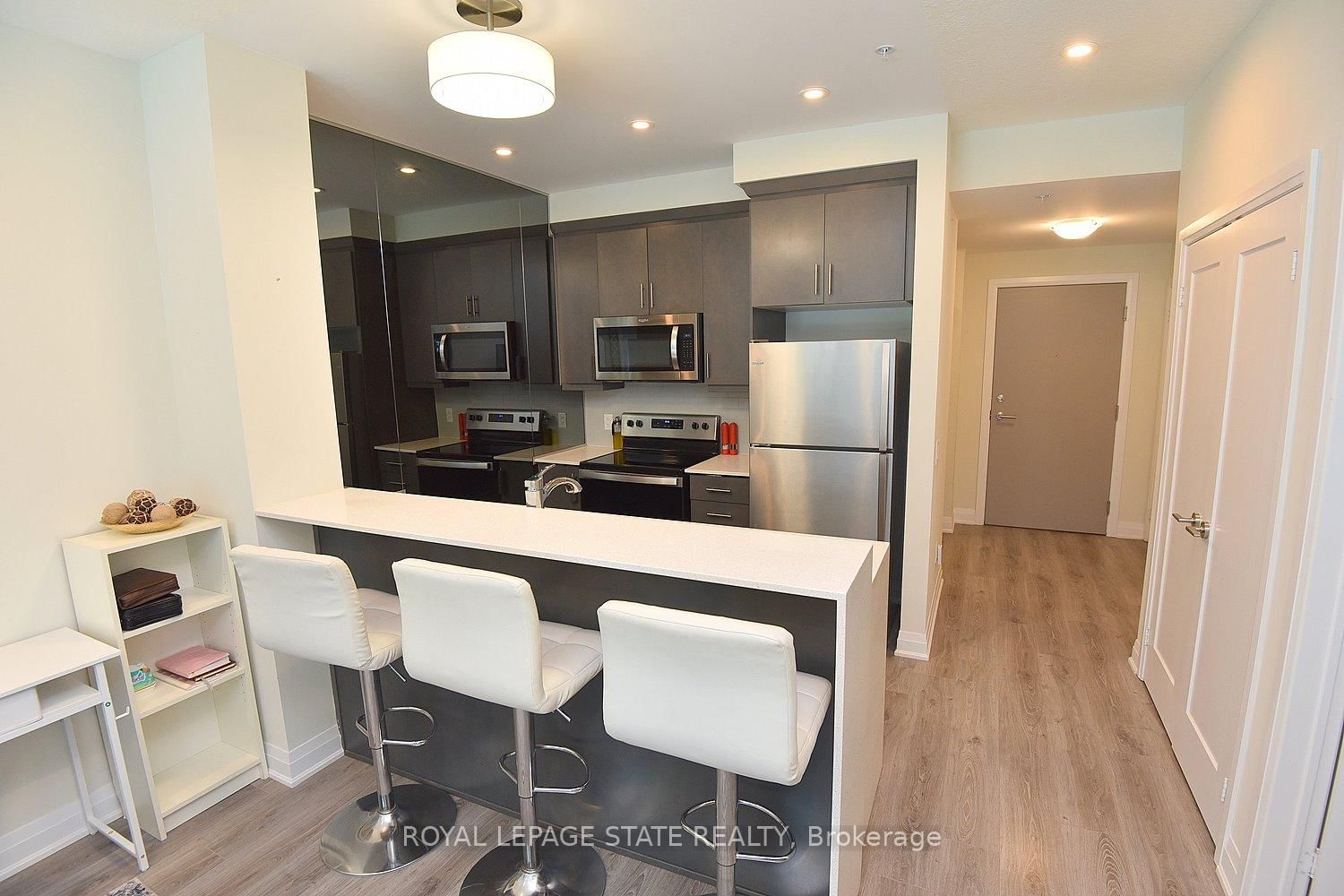 16 Concord Place • #145 • Grimsby, ON photo 12