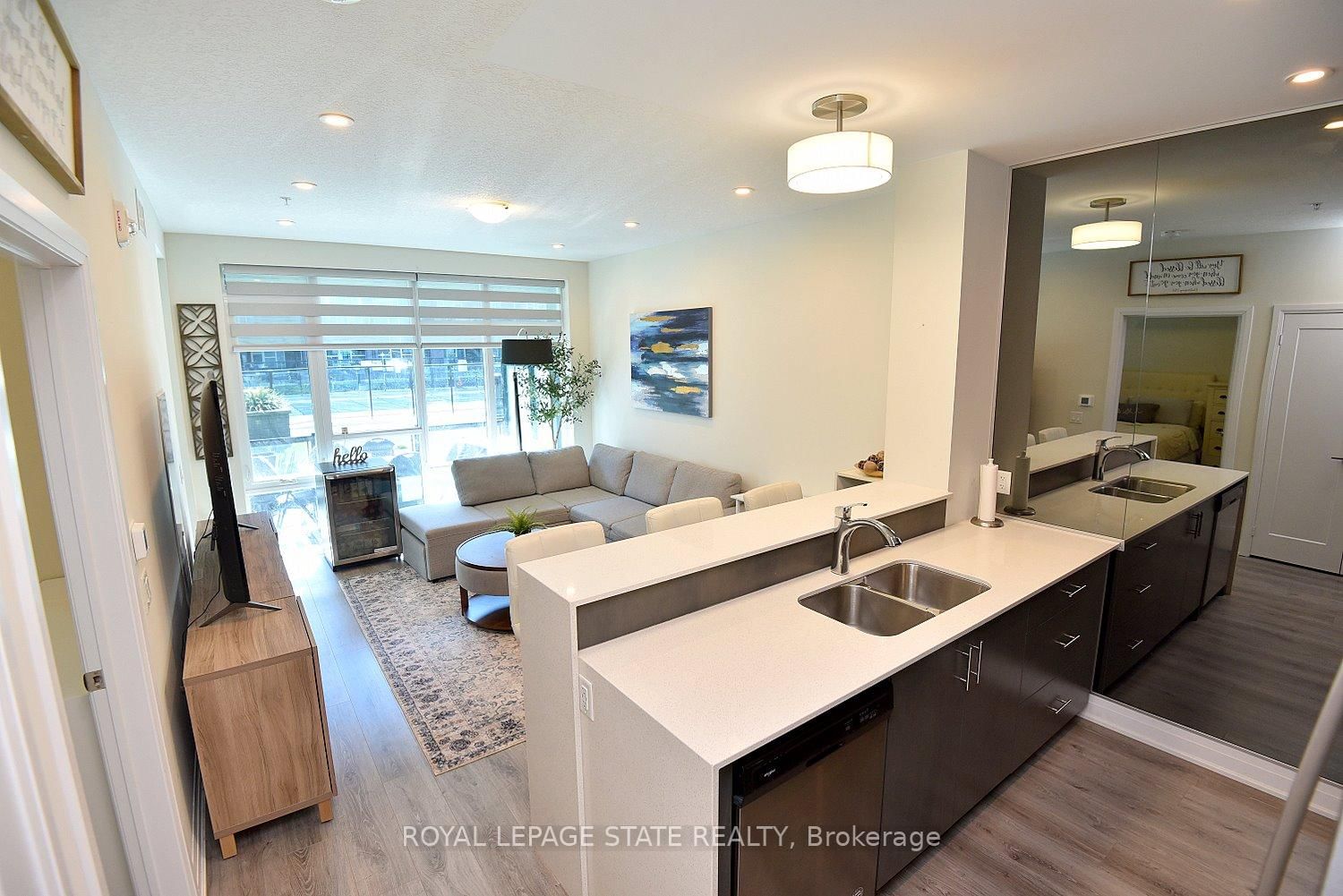 16 Concord Place • #145 • Grimsby, ON photo 14