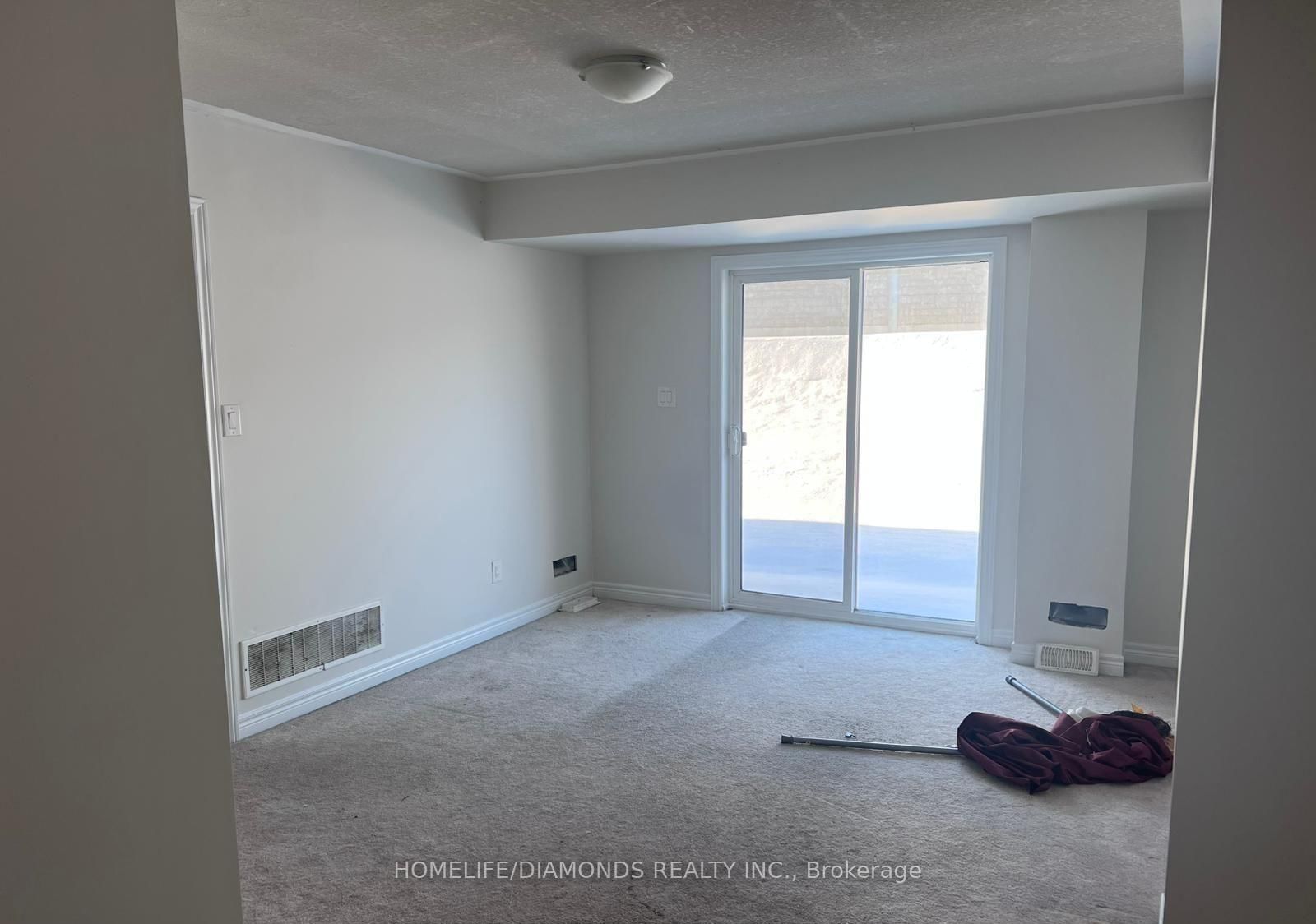 470 LINDEN Drive, Unit 29 - Photo 15