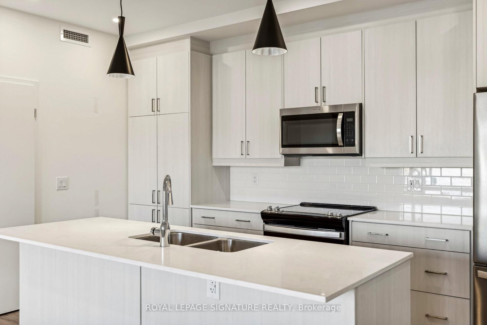 123 Lincoln Street, Unit 106 - Photo 4