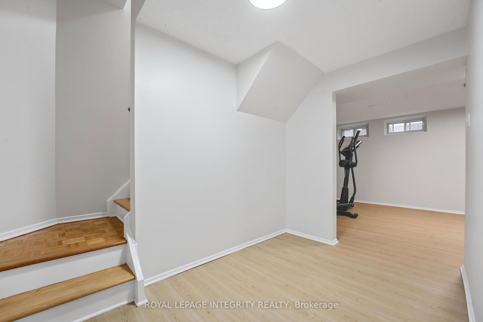 1585 Heron Road, Unit 19 - Photo 17