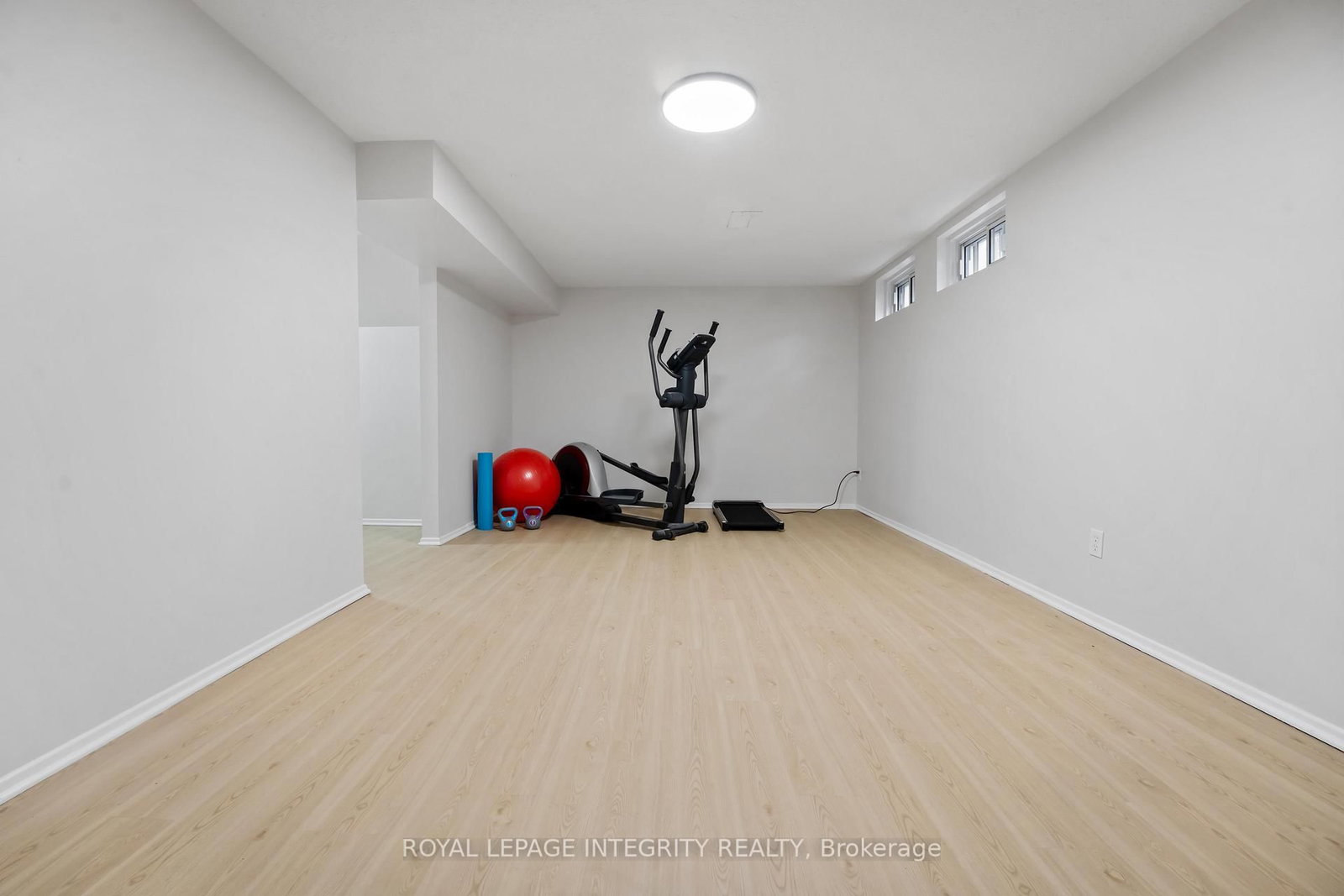 1585 Heron Road, Unit 19 - Photo 18