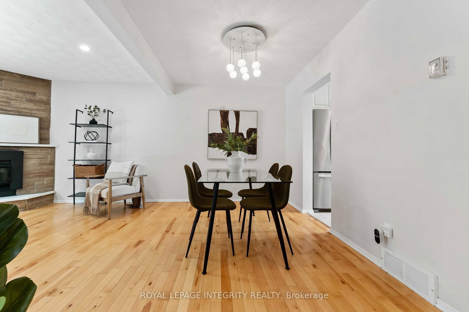 1585 Heron Road, Unit 19 - Photo 5