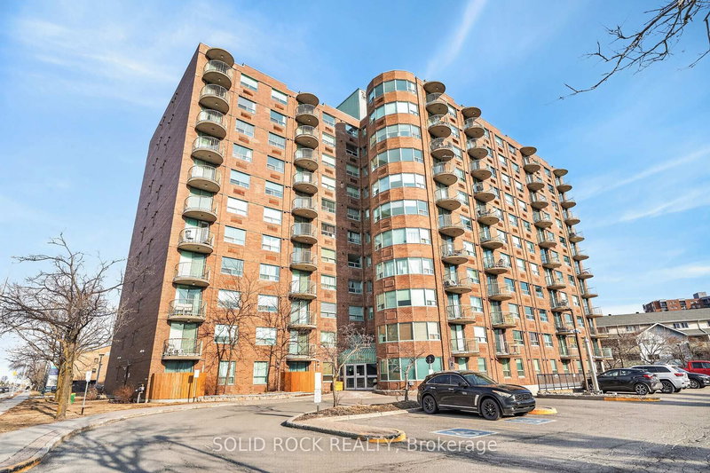 home for sale on 901-1440 Heron Road