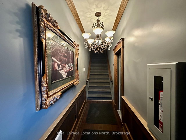 204 - 110 Sykes Street N