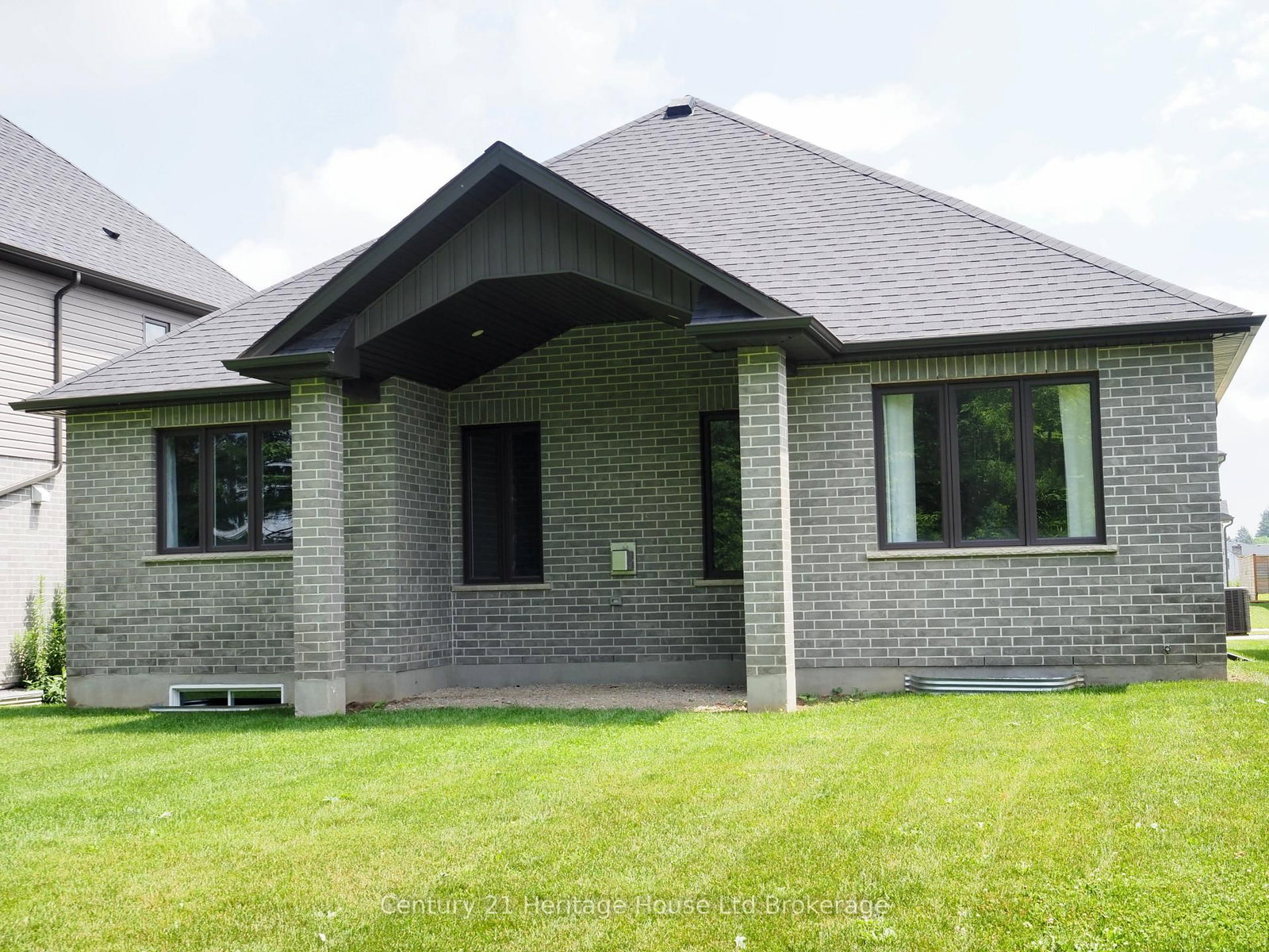 114 Beech Boulevard • Tillsonburg, ON photo 33