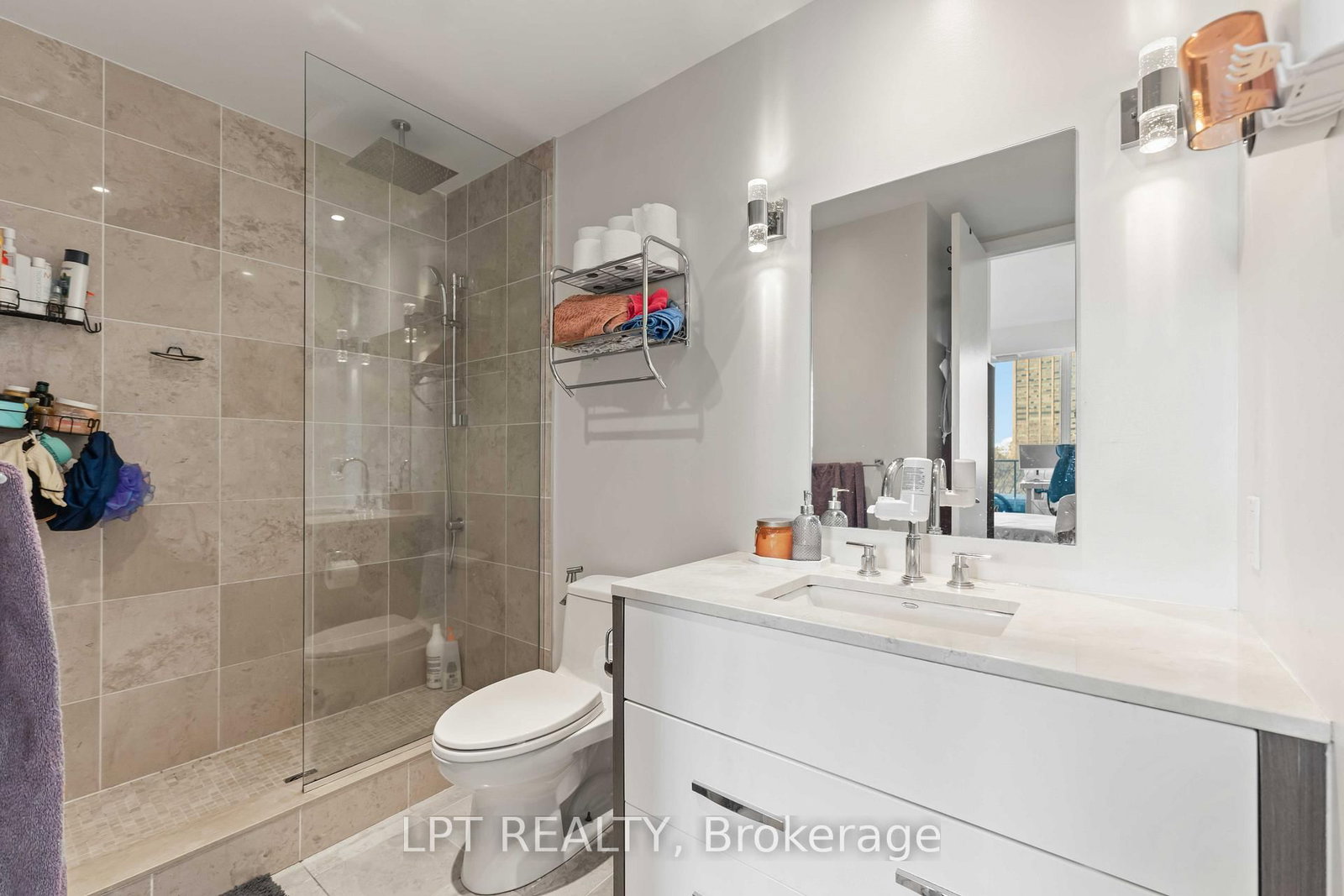 111 Champagne Avenue S, Unit 307 - Photo 24