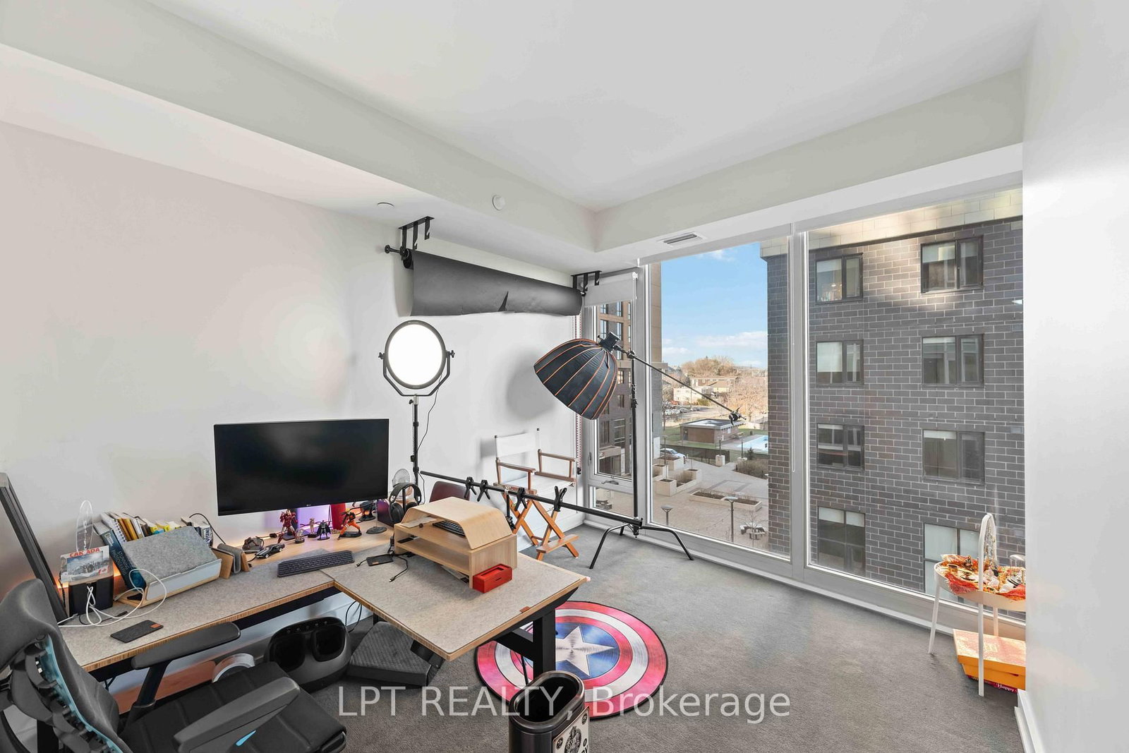 111 Champagne Avenue S, Unit 307 - Photo 28