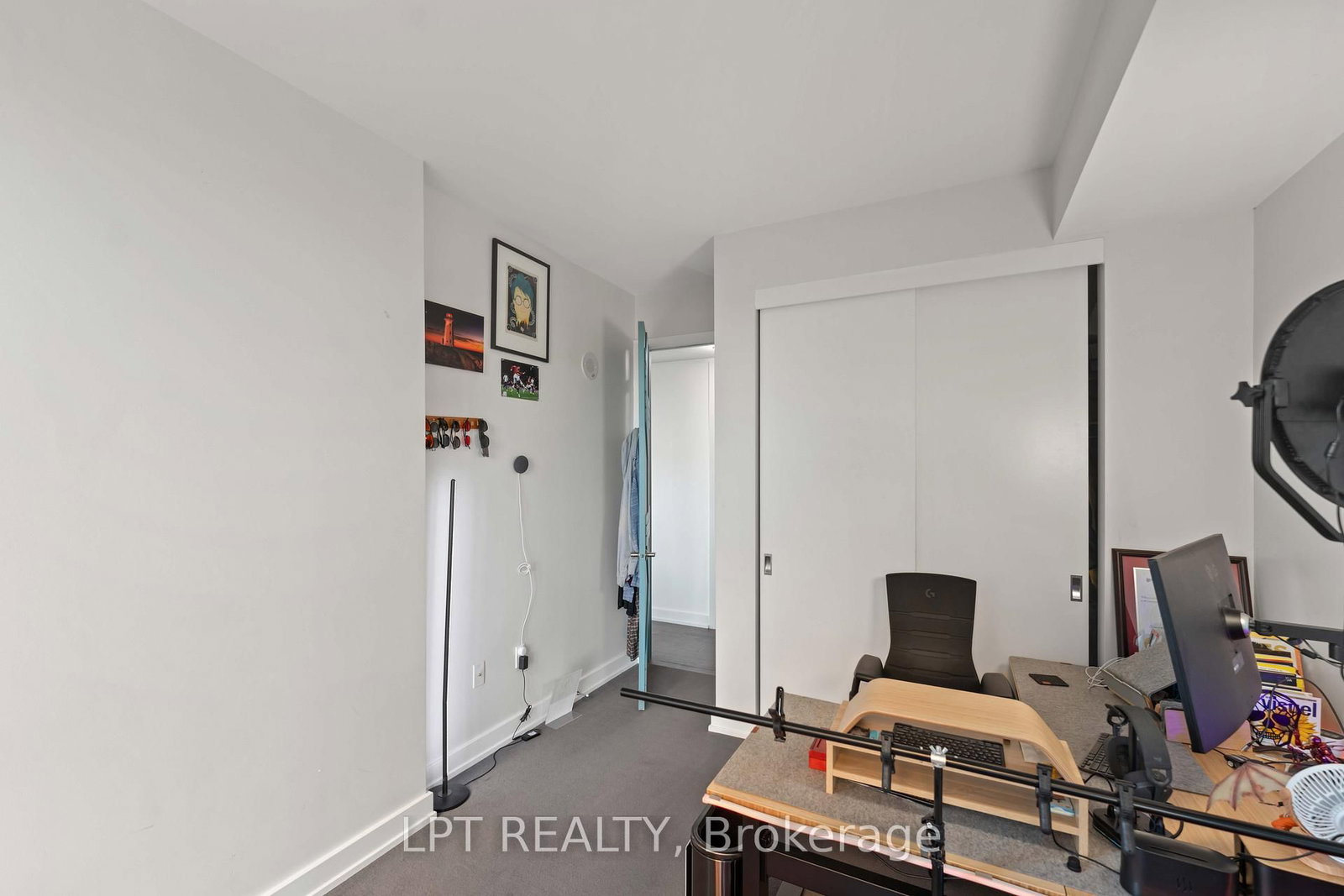 111 Champagne Avenue S, Unit 307 - Photo 30