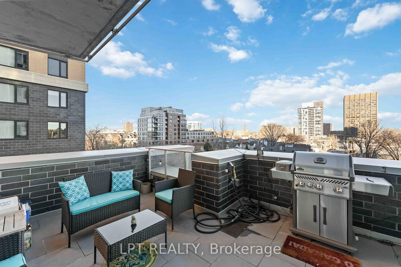 111 Champagne Avenue S, Unit 307 - Photo 31