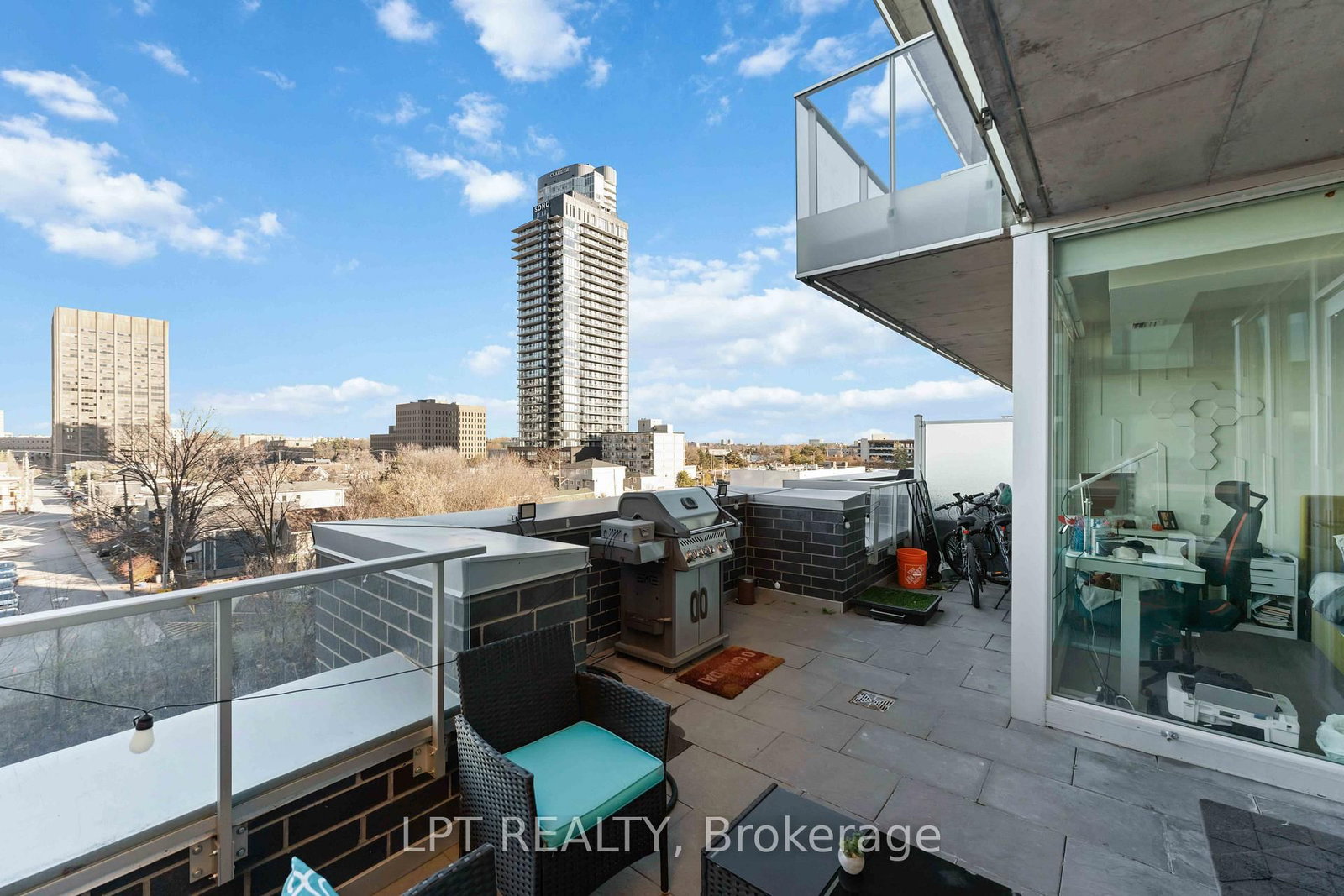 111 Champagne Avenue S, Unit 307 - Photo 35