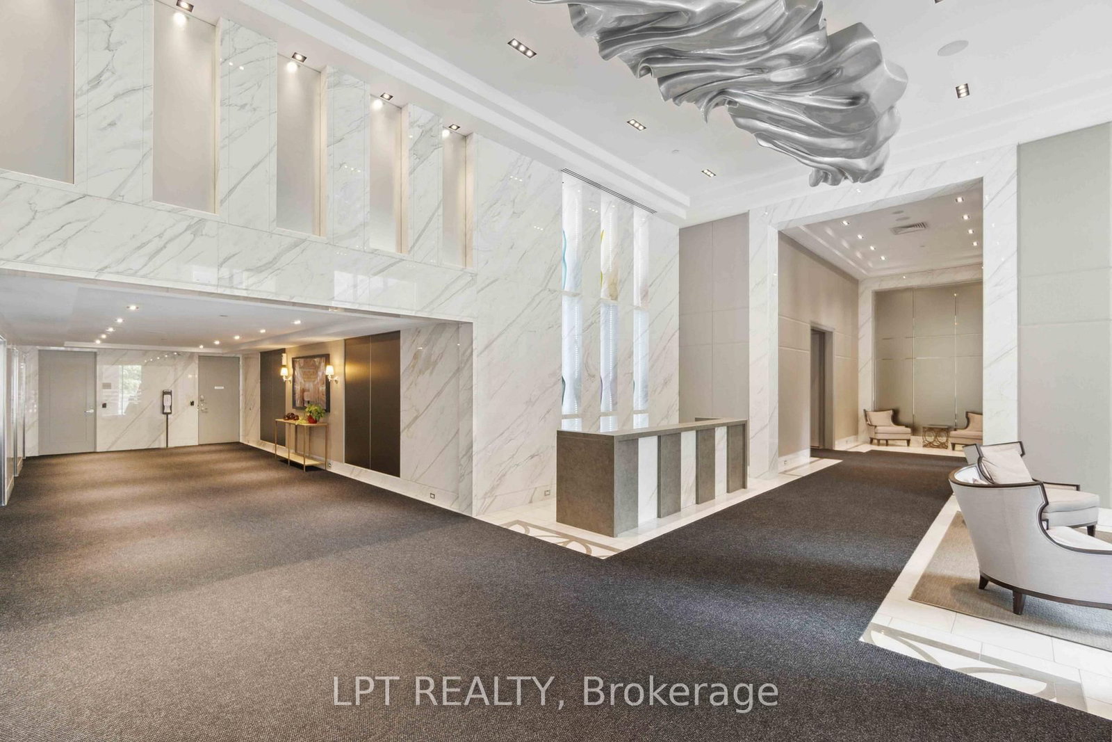 111 Champagne Avenue S, Unit 307 - Photo 40