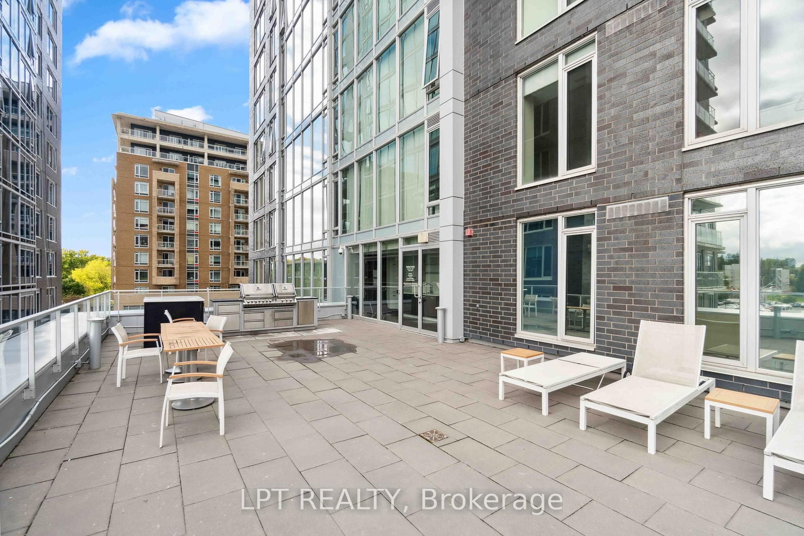 111 Champagne Avenue S, Unit 307 - Photo 45