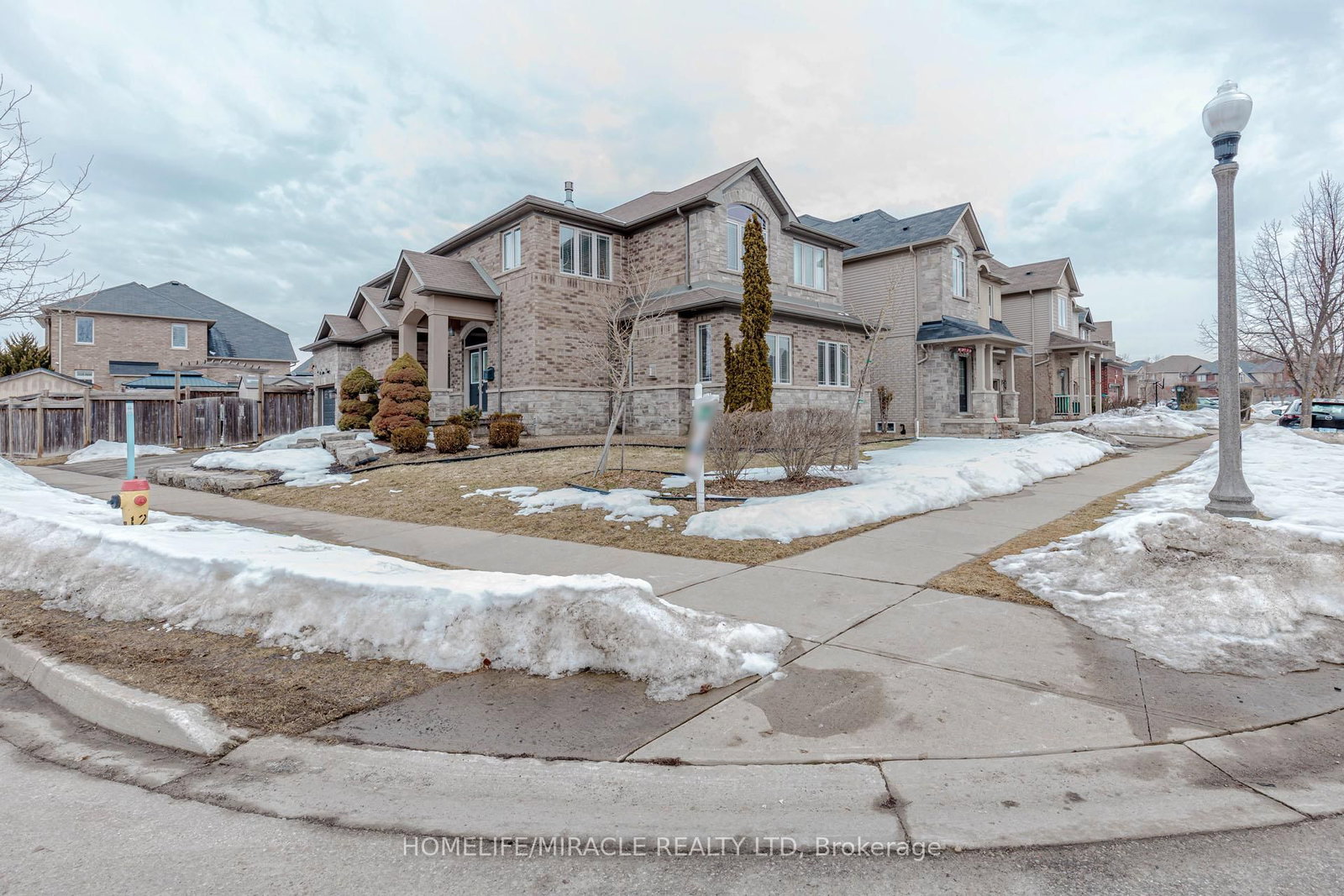 2 Doon Creek Street - Photo 2