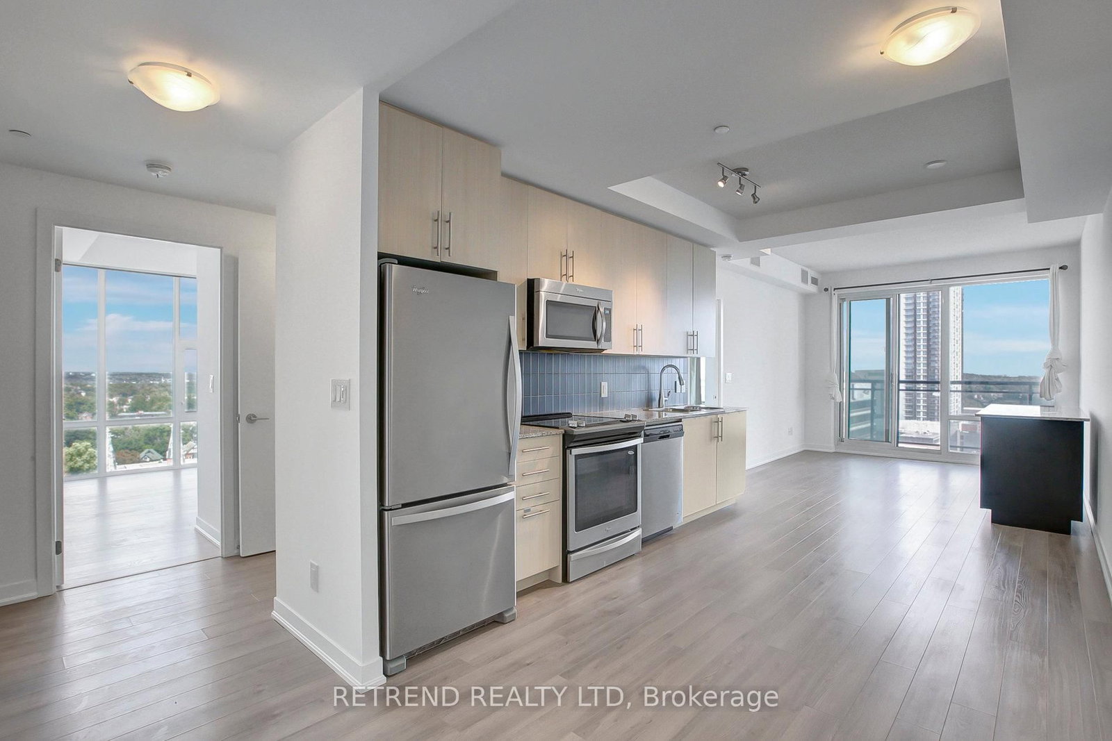 85 Duke Street W, Unit 1504 - Photo 13