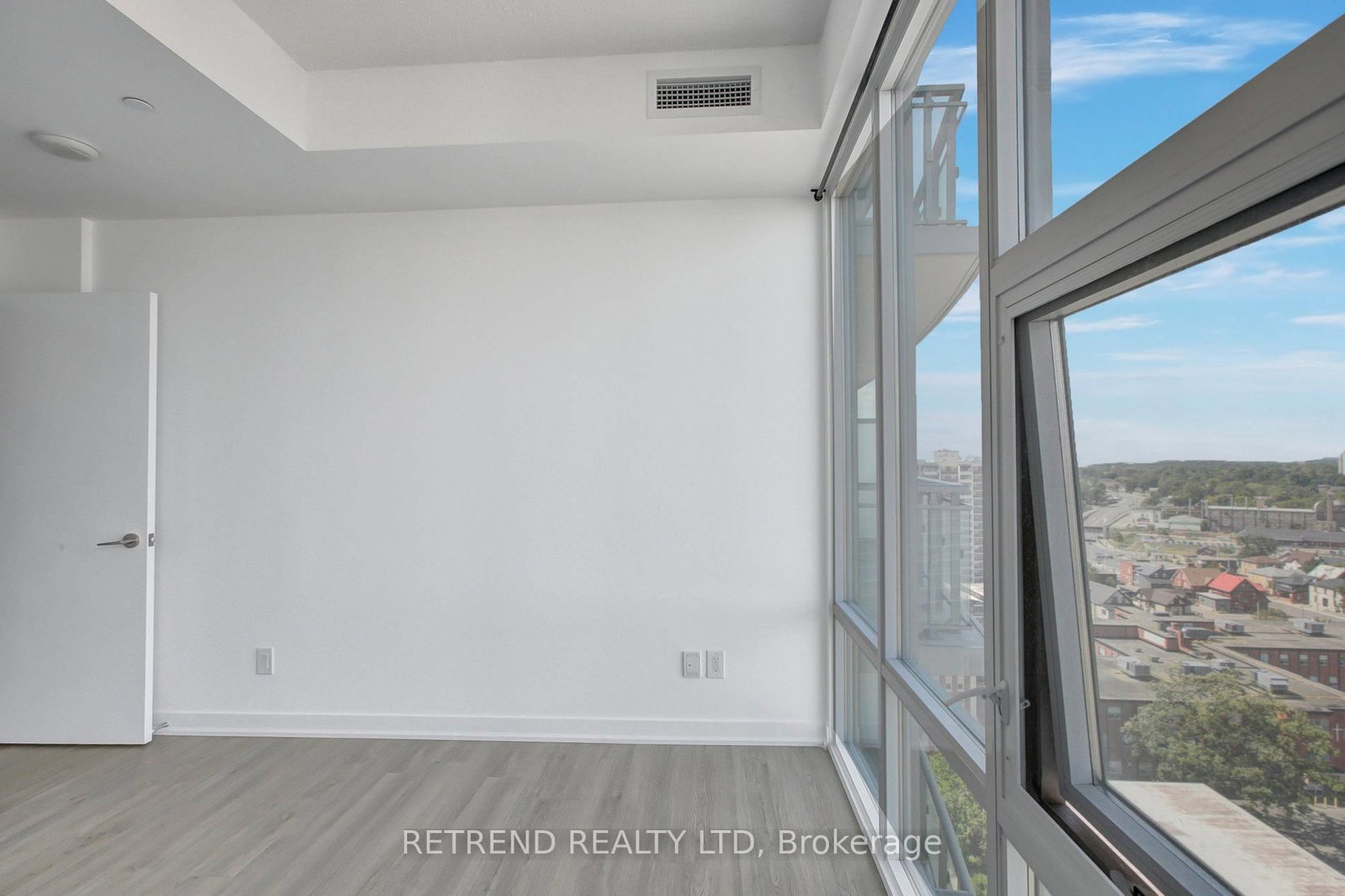 85 Duke Street W, Unit 1504 - Photo 26