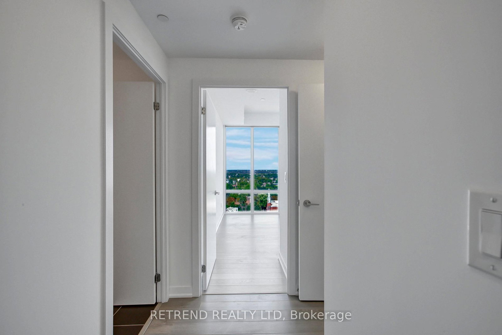 85 DUKE Street W, Unit 1504 - Photo 23