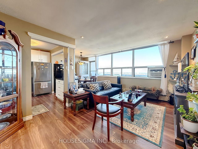 1002 - 15 Albright Road