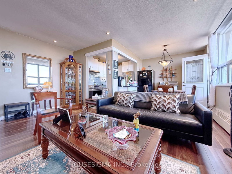 1002 - 15 Albright Rd, Hamilton, L8K 5J2 | Image 3