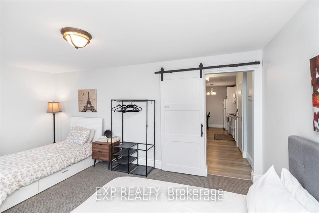 5848-5860 ferry Street - Photo 15