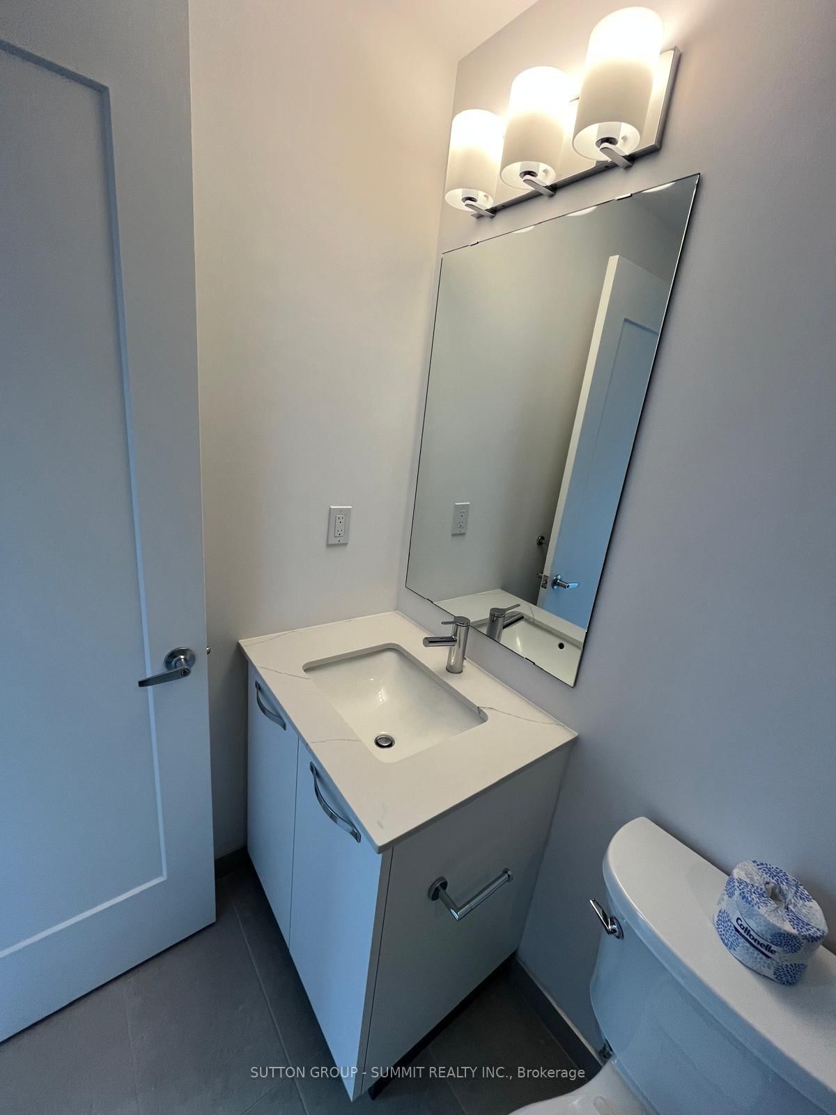 75 James Street S, Unit 419 - Photo 12