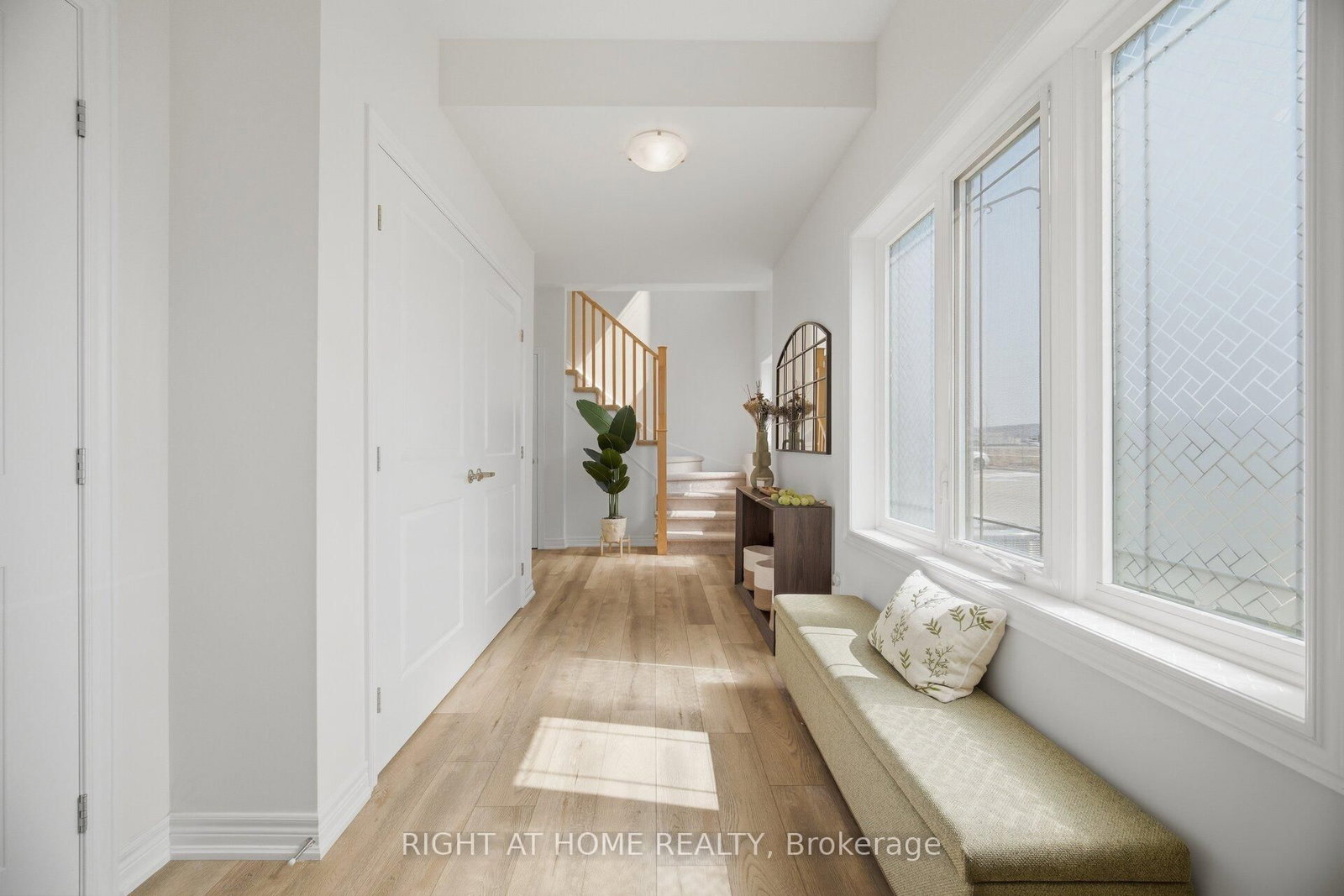 27 Rachel Drive, Unit 25 - Photo 9