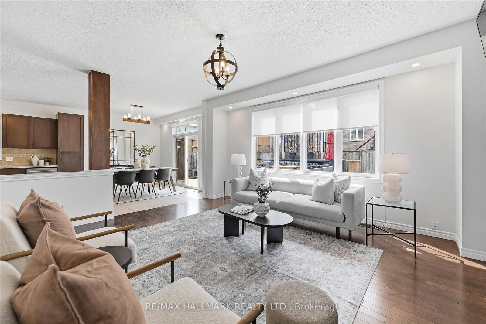 Detached House for sale at 1334 Upper Paradise Road, Hamilton, Ontario, L9B 0C3 - Carpenter - MLS: X12986340