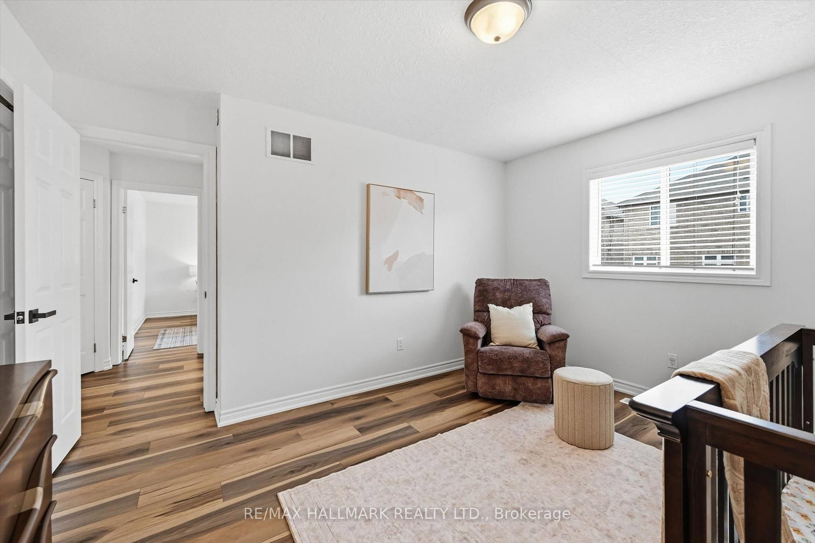 Detached House for sale at 1334 Upper Paradise Road, Hamilton, Ontario, L9B 0C3 - Carpenter - MLS: X12986340