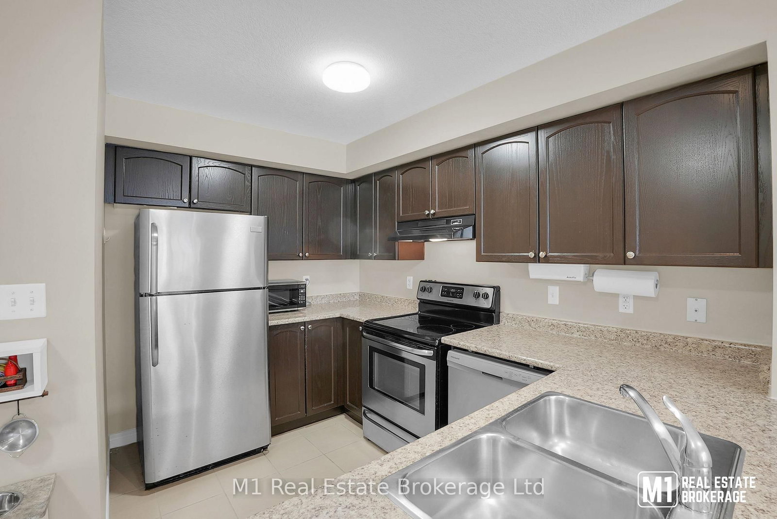 15 Carere Crescent, Unit 46B - Photo 8