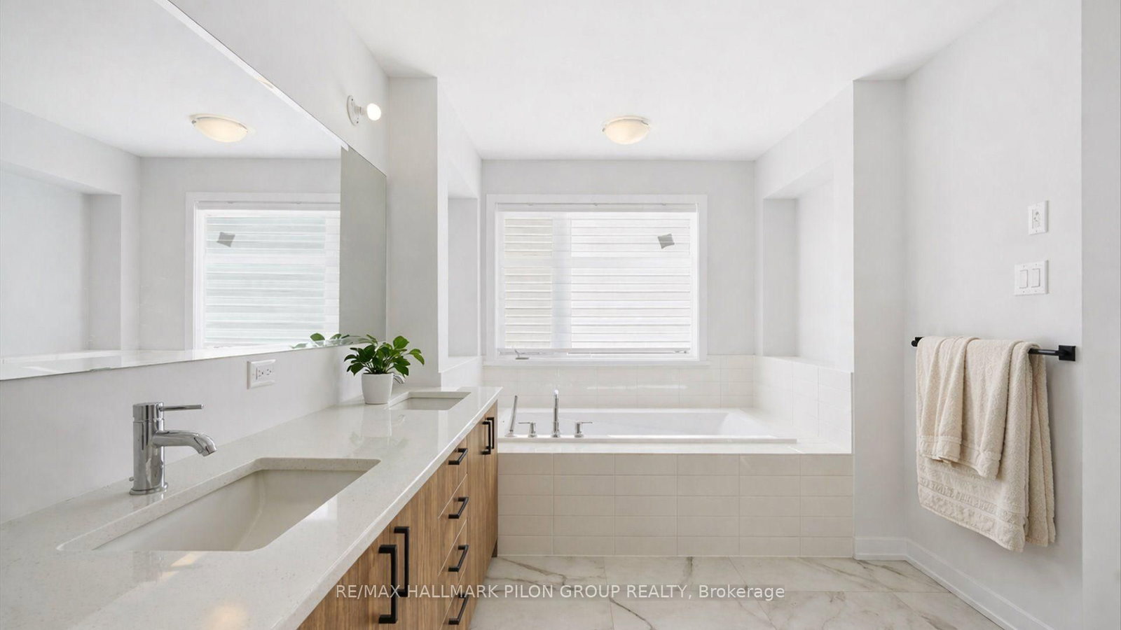 272 Cornice Street - Photo 12